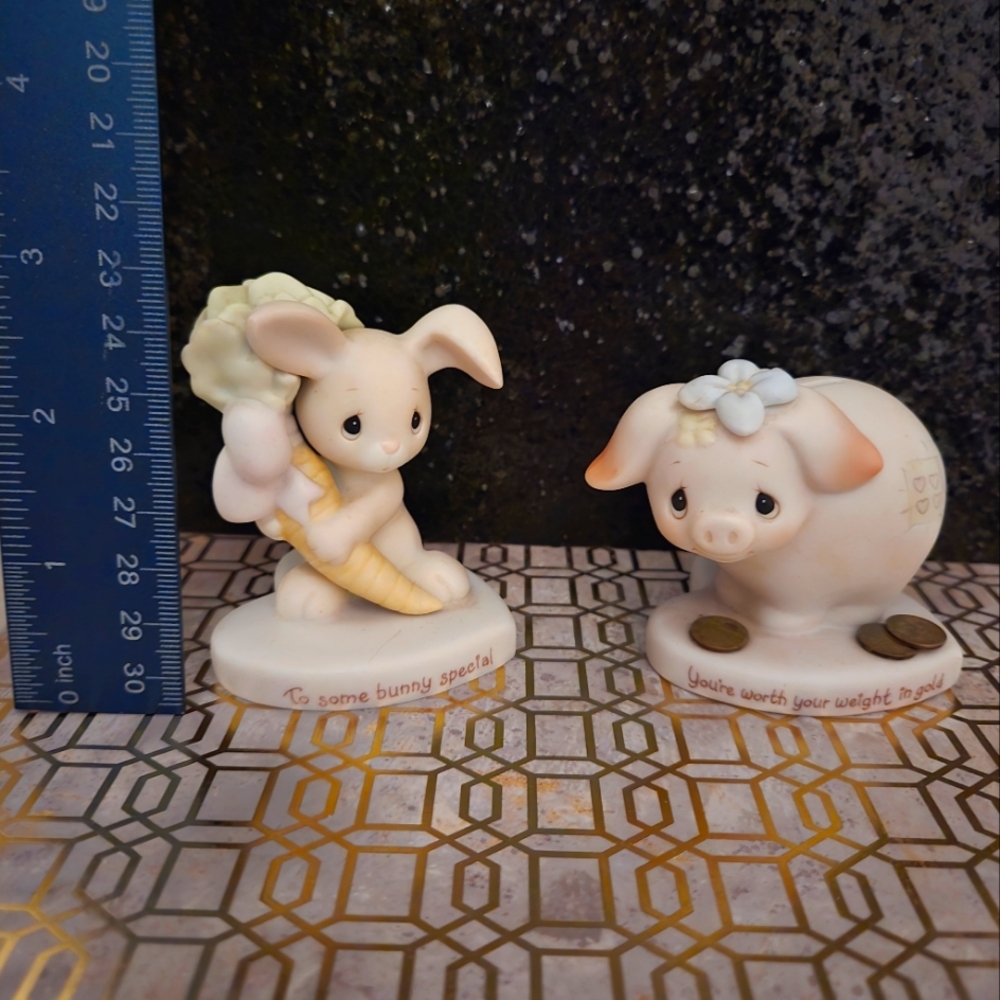 Set Of 2 ENESCO Precious MOMENTS Collectables.